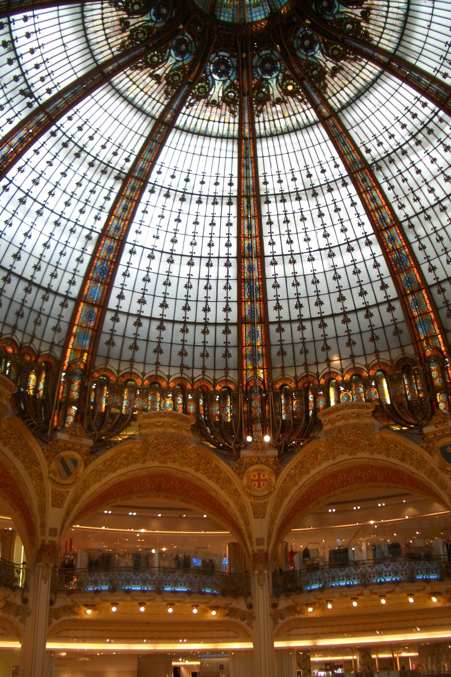 Galleries Lafayette 2